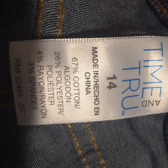 Time and true denim Jean shorts - Picture 2 of 2